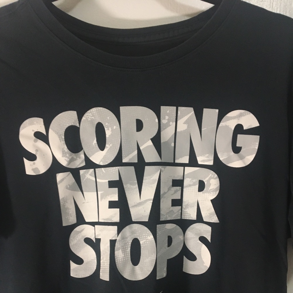 Nike drifit graphic shirt